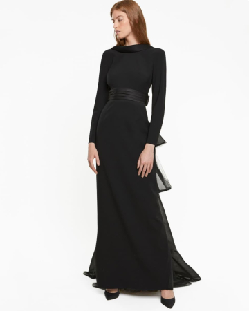 Robe Black June