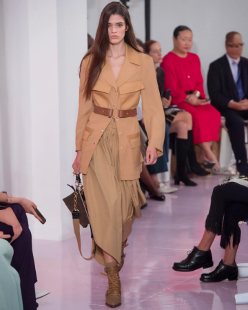 Veste Safari SS2018 Par Natacha Ramsay-levi