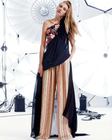 Robe Top Brodé Noire